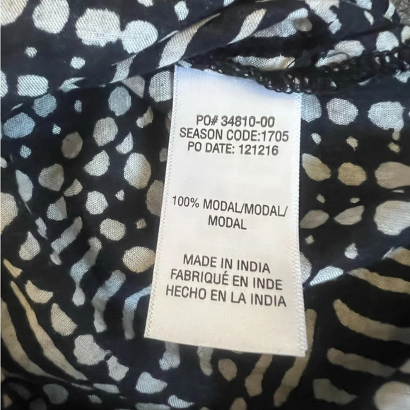 Splendid camisole top with spaghetti straps and front hook & eye closure size L - Picture 7 of 7